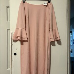 Elegant Pink Dress with Flared Sleeves